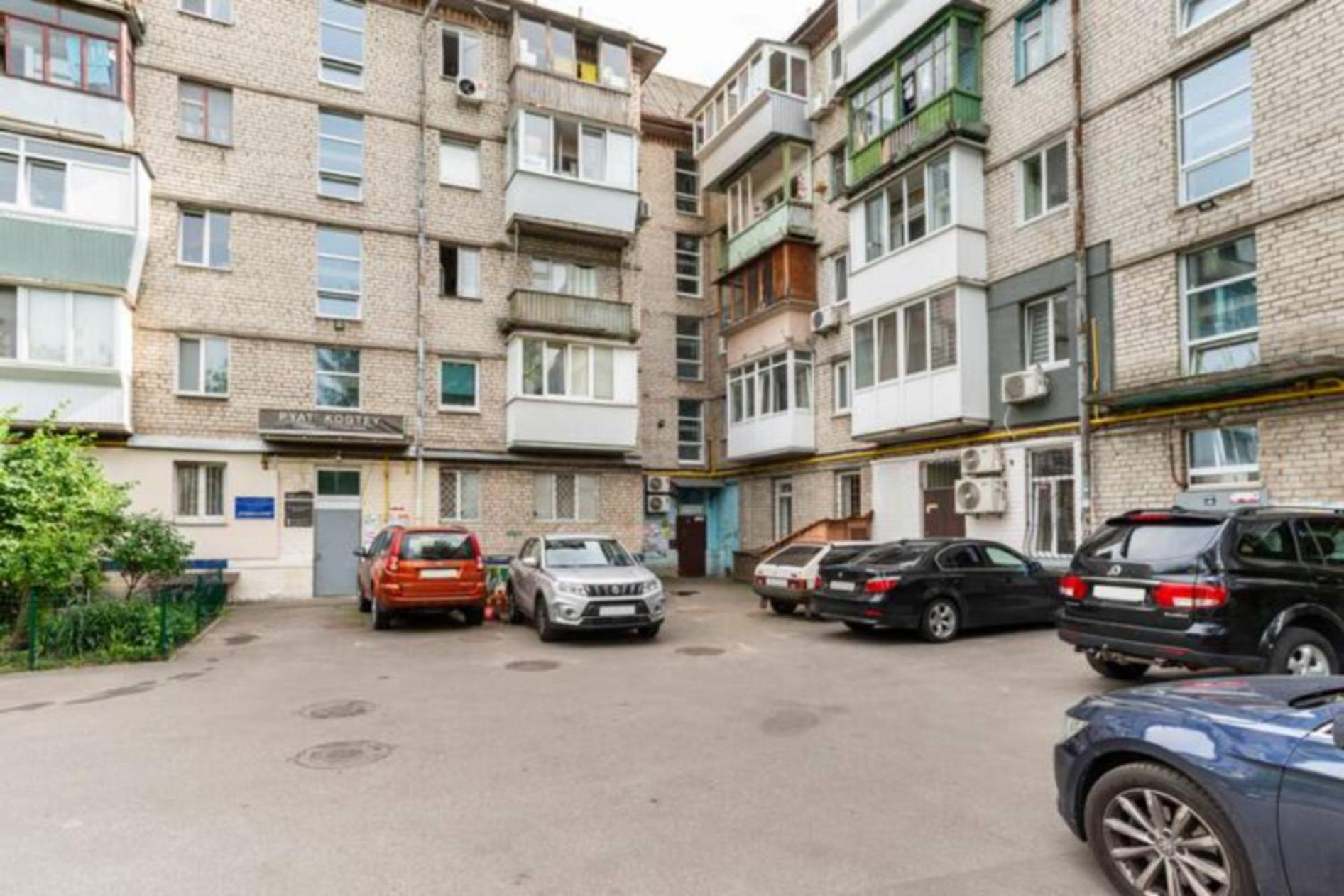 Затишна 2К Квартира З Усім Необхідним Для Життя Поряд З Метро Дарниця Kiew Exterior foto